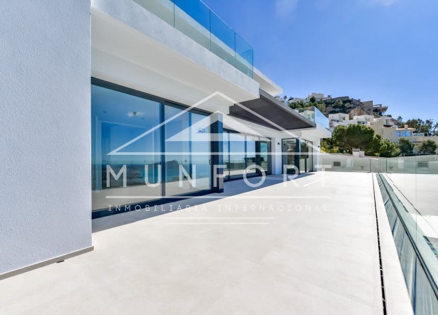 4 quarto Moradia para venda em Altea com piscina - 2 690 000 € (Ref: 9258061)