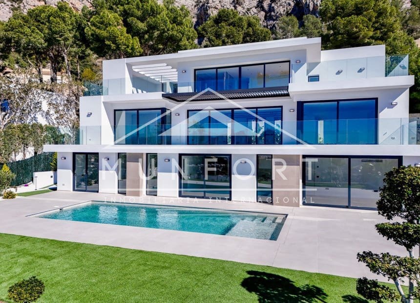 4 quarto Moradia para venda em Altea com piscina - 2 690 000 € (Ref: 9258061)