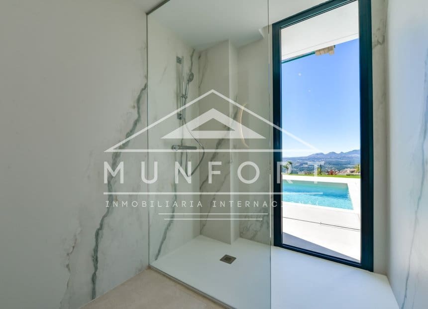 4 quarto Moradia para venda em Altea com piscina - 2 690 000 € (Ref: 9258061)