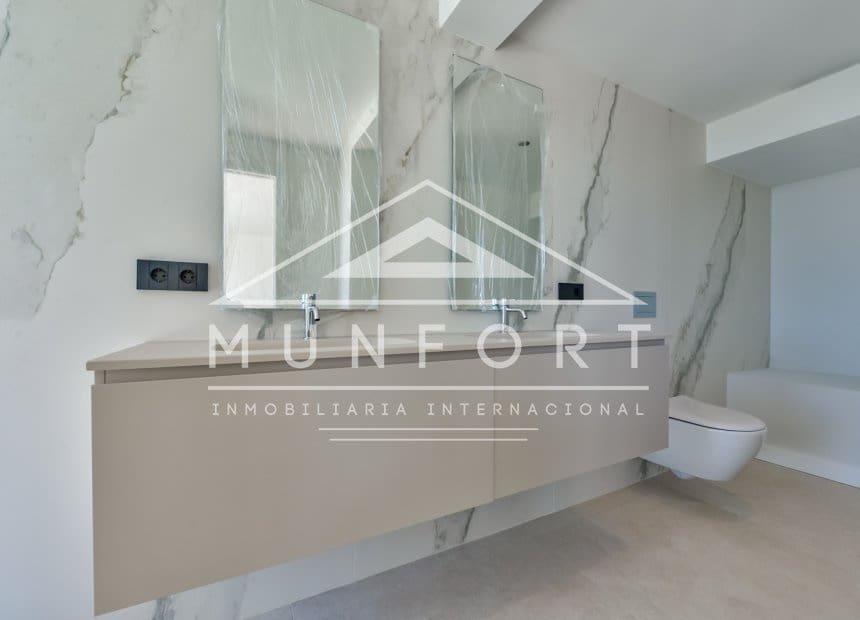 4 quarto Moradia para venda em Altea com piscina - 2 690 000 € (Ref: 9258061)