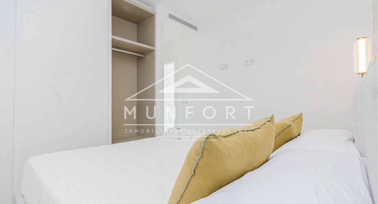 Chalet de 3 habitaciones en Playa Honda en venta con piscina - 489.000 € (Ref: 9258062)