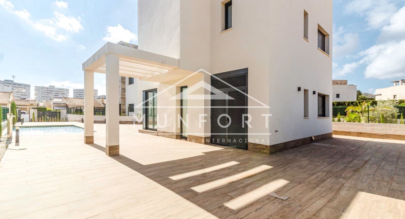 3 chambre Villa/Maison à vendre à Playa Honda avec piscine - 595 000 € (Ref: 9258064)