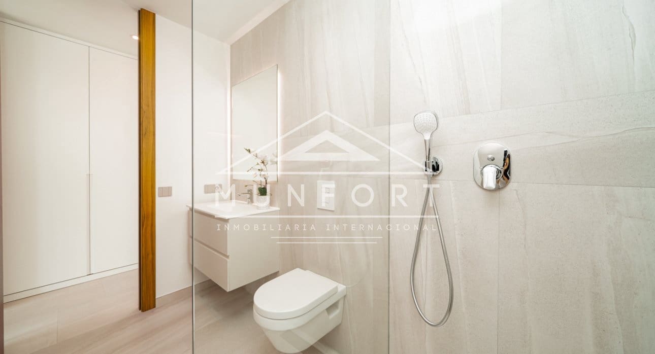 Chalet de 3 habitaciones en Finestrat en venta con piscina - 1.350.000 € (Ref: 9258066)