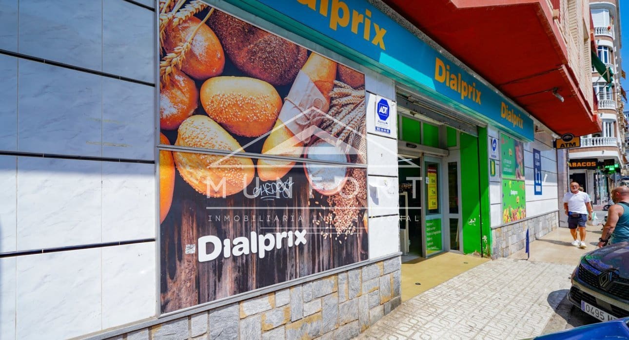 2 chambre Appartement à vendre à Torrevieja avec piscine - 240 000 € (Ref: 9258068)