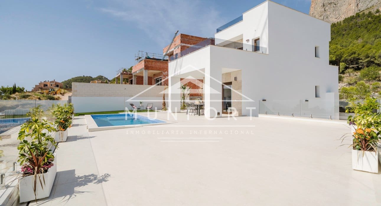 3 slaapkamer Villa te koop in Polop met zwembad - € 598.000 (Ref: 9258070)