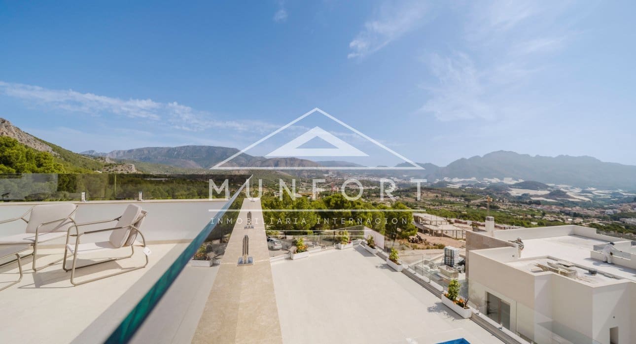 3 slaapkamer Villa te koop in Polop met zwembad - € 598.000 (Ref: 9258070)