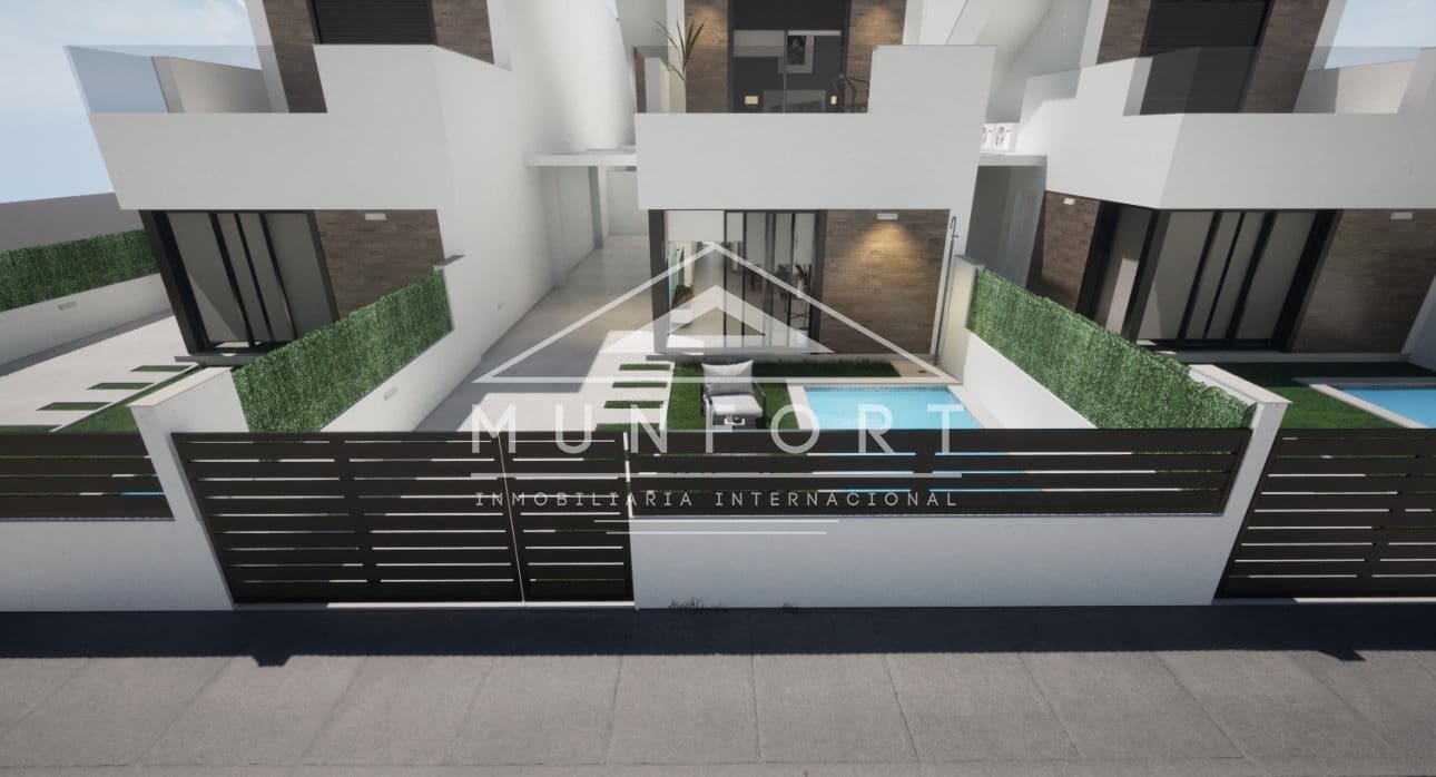 3 chambre Villa/Maison à vendre à Los Alcazares avec piscine - 419 900 € (Ref: 9258074)