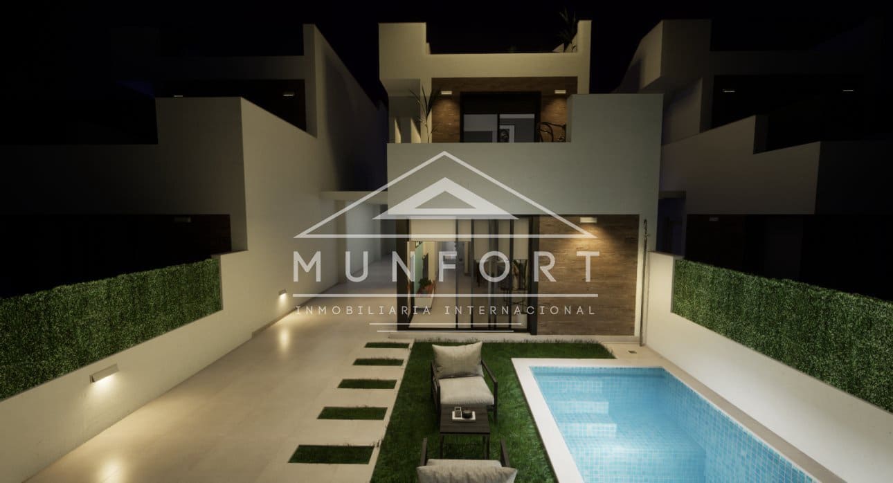 3 chambre Villa/Maison à vendre à Los Alcazares avec piscine - 419 900 € (Ref: 9258074)