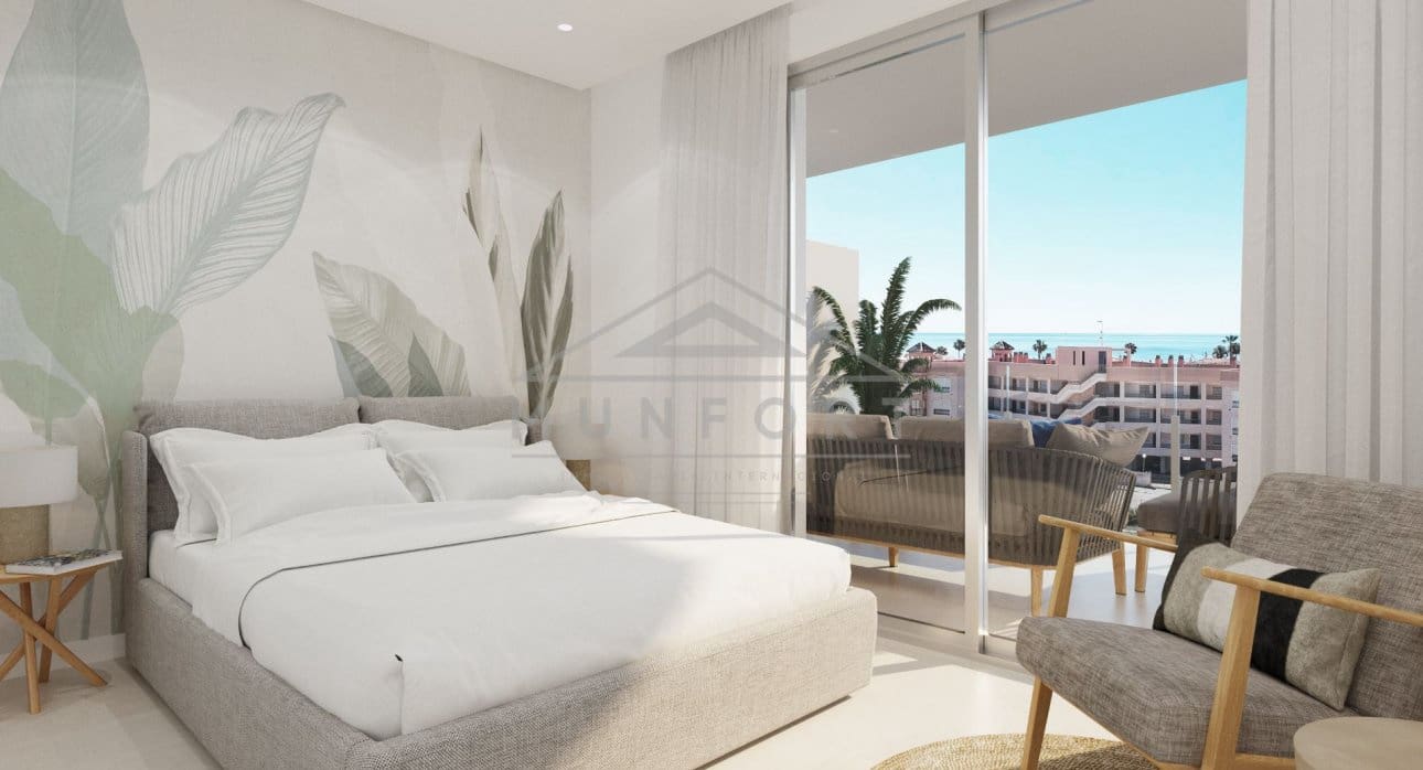 2 bedroom Penthouse for sale in Santa Pola with pool - € 420,000 (Ref: 9258077)