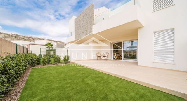 3 makuuhuone Omakotitalo myytävänä paikassa Algorfa mukana uima-altaan - 599 000 € (Ref: 9258080)