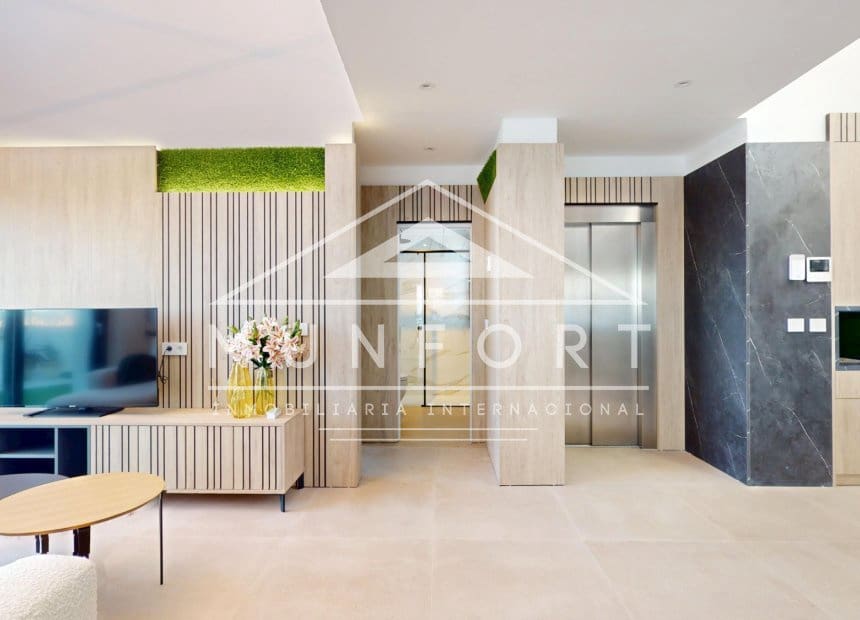 3 quarto Moradia para venda em Finestrat com piscina - 709 900 € (Ref: 9258141)