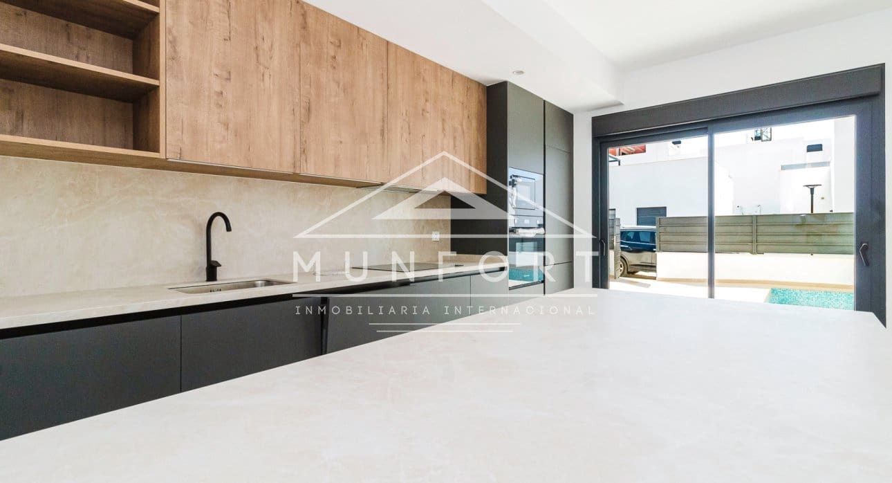 Chalet de 3 habitaciones en Condado de Alhama en venta con piscina - 304.900 € (Ref: 9258152)