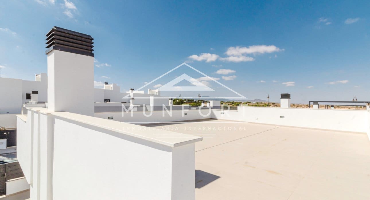 Chalet de 3 habitaciones en Condado de Alhama en venta con piscina - 304.900 € (Ref: 9258152)