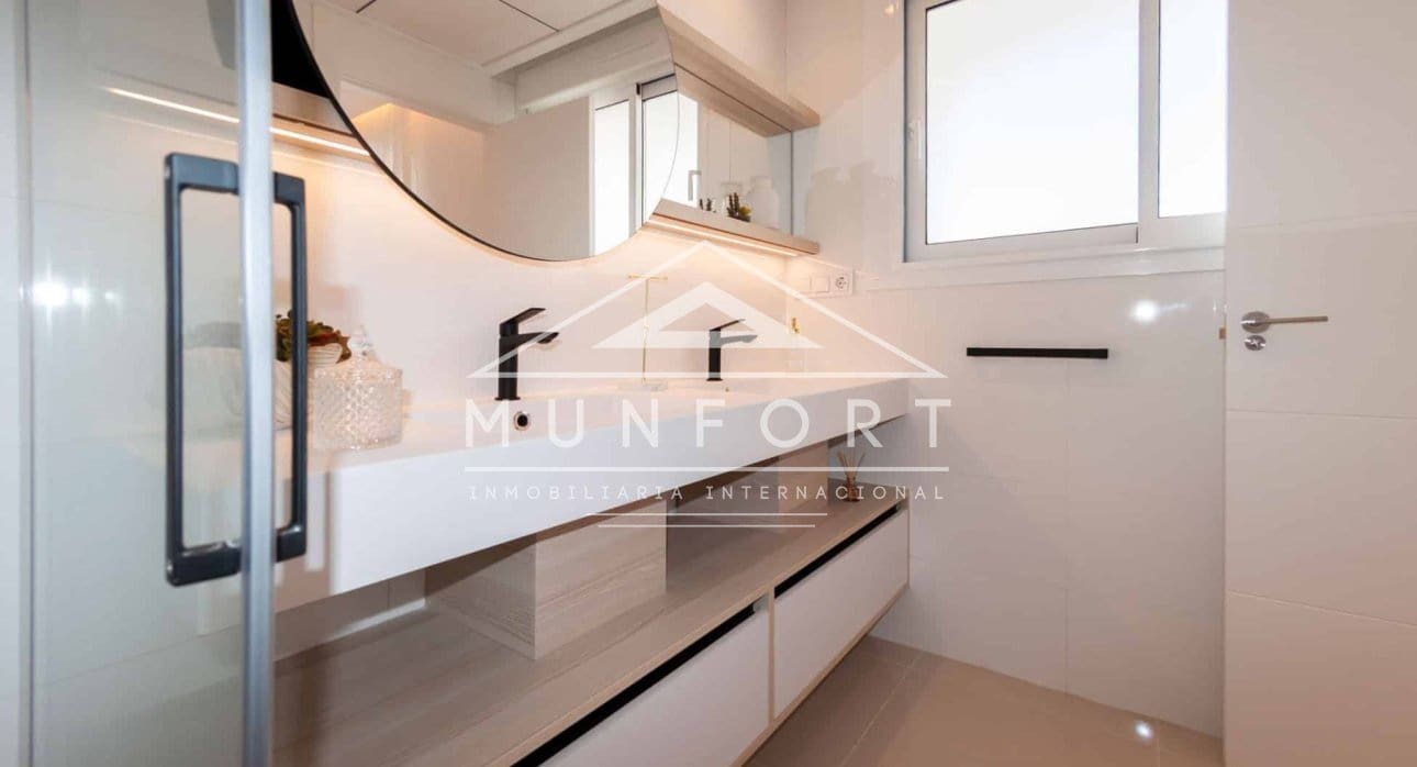 3 bedroom Bungalow for sale in Ciudad Quesada with pool - € 414,000 (Ref: 9261877)