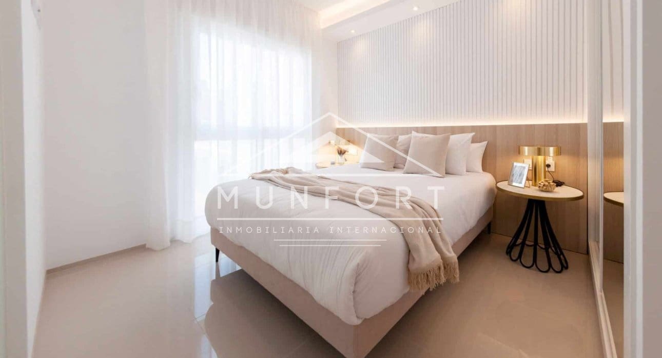 3 makuuhuone Kattohuoneisto myytävänä paikassa Ciudad Quesada mukana uima-altaan - 414 000 € (Ref: 9261887)