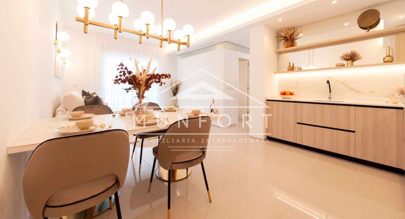 3 makuuhuone Kattohuoneisto myytävänä paikassa Ciudad Quesada mukana uima-altaan - 414 000 € (Ref: 9261887)