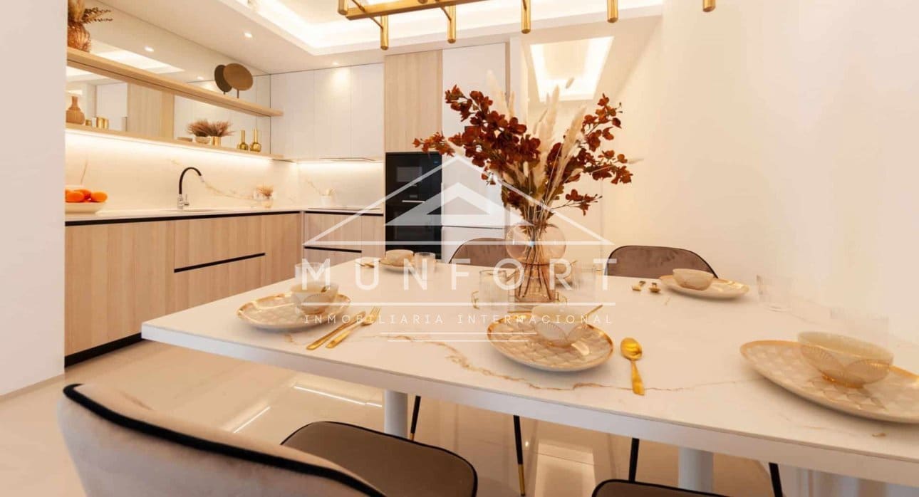 3 makuuhuone Kattohuoneisto myytävänä paikassa Ciudad Quesada mukana uima-altaan - 414 000 € (Ref: 9261887)