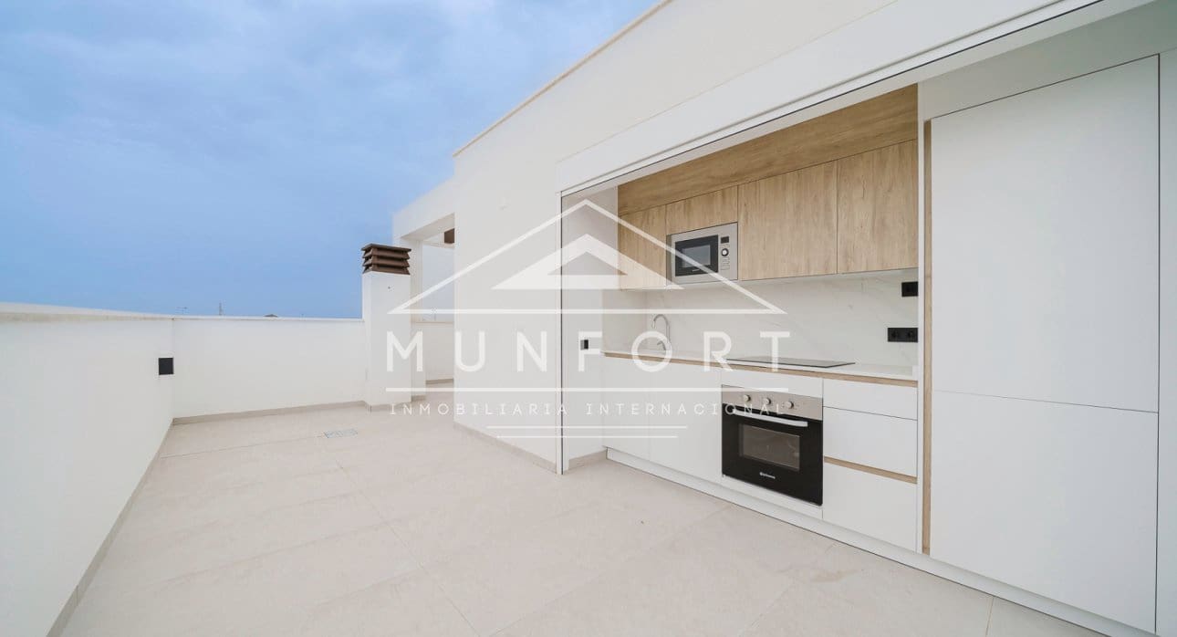 5 bedroom Villa for sale in Los Montesinos with pool - € 780,000 (Ref: 9261888)