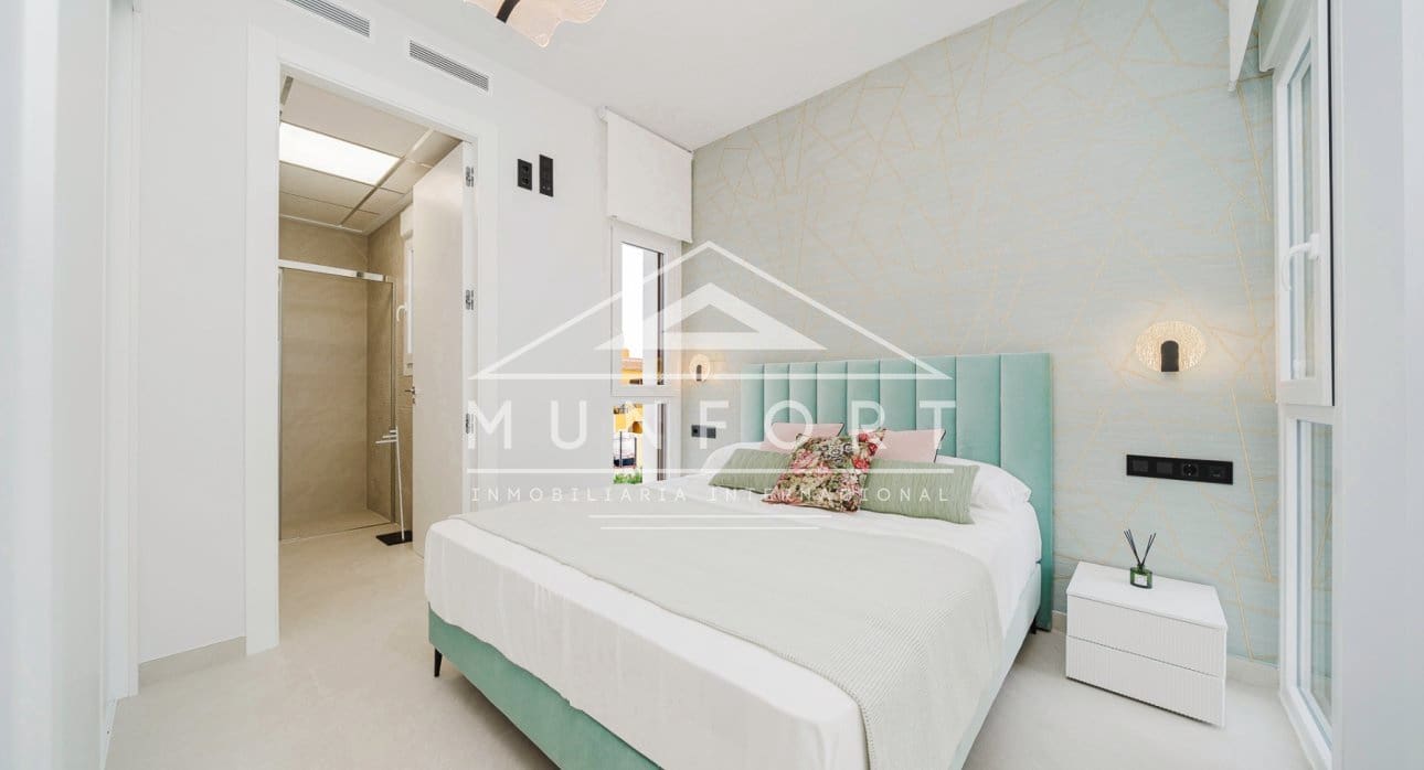 5 bedroom Villa for sale in Los Montesinos with pool - € 780,000 (Ref: 9261888)