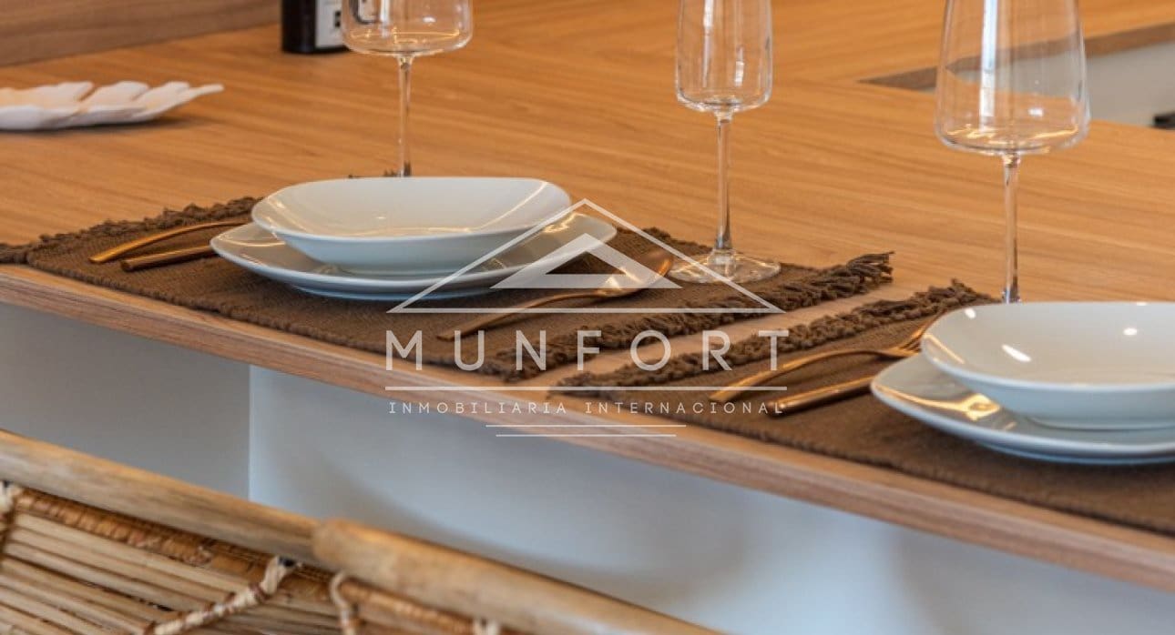 2 slaapkamer Penthouse te koop in Benijofar met zwembad - € 421.000 (Ref: 9261893)