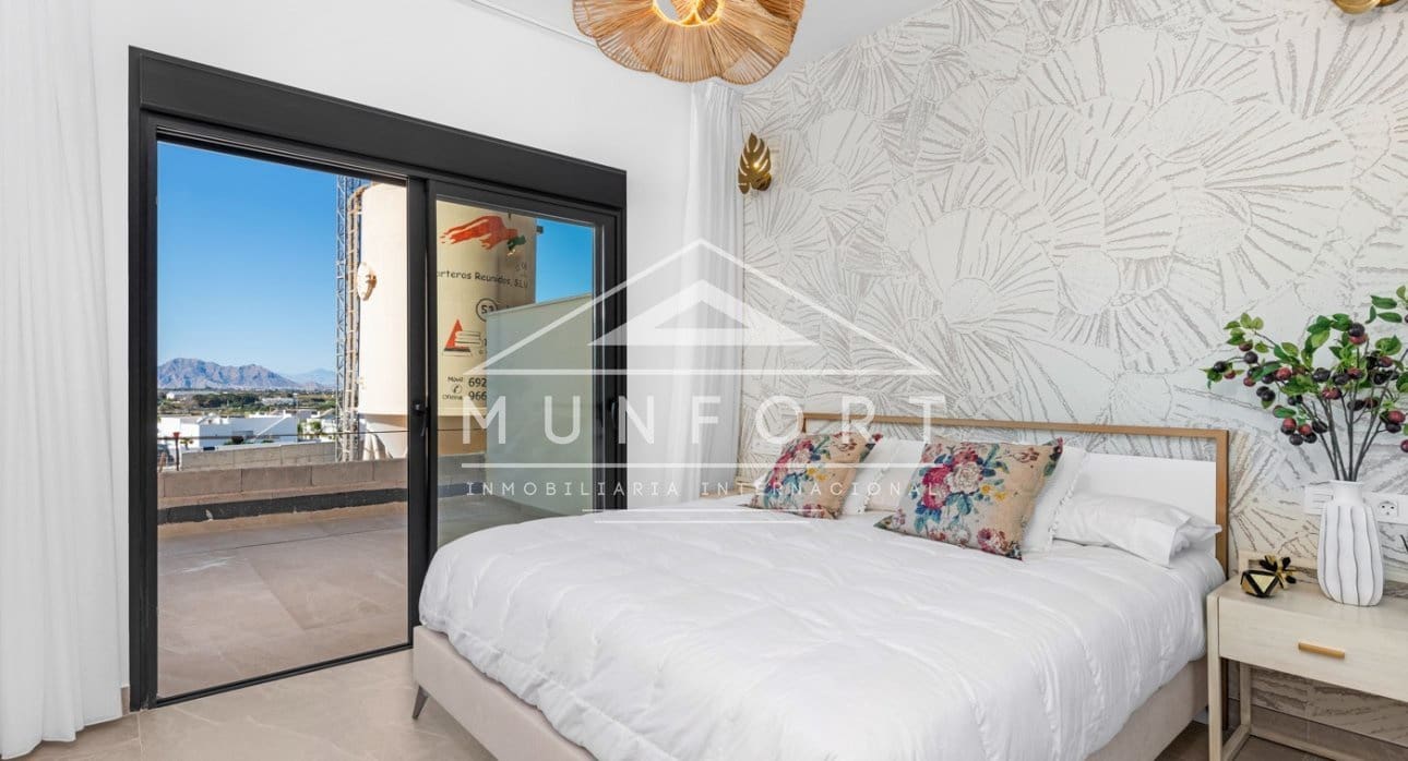 3 bedroom Apartment for sale in Benijofar with pool - € 328,000 (Ref: 9261894)