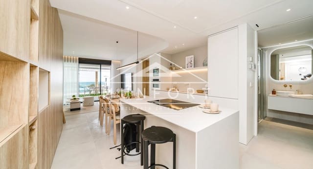 3 soveværelse Penthouse til salg i La Manga del Mar Menor med swimmingpool - € 950.000 (Ref: 9261899)