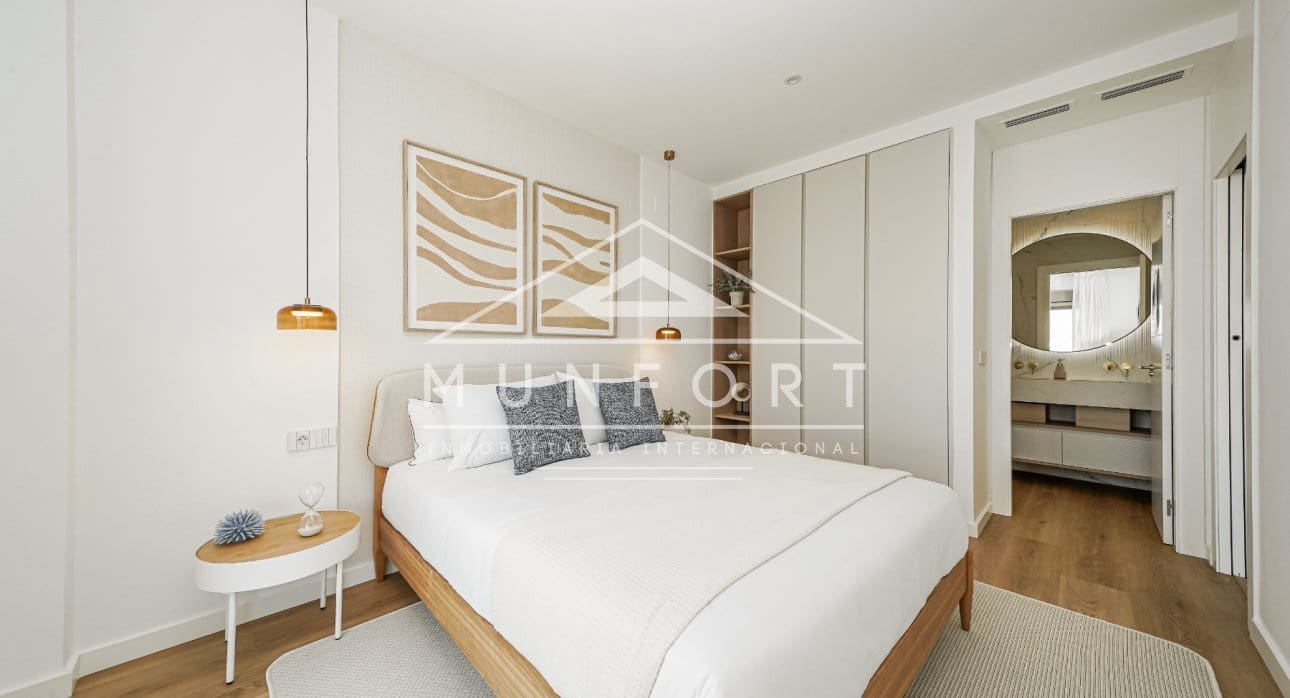 3 makuuhuone Huoneisto myytävänä paikassa La Manga del Mar Menor mukana uima-altaan - 546 000 € (Ref: 9261900)