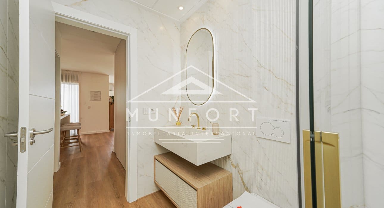 3 makuuhuone Huoneisto myytävänä paikassa La Manga del Mar Menor mukana uima-altaan - 546 000 € (Ref: 9261900)