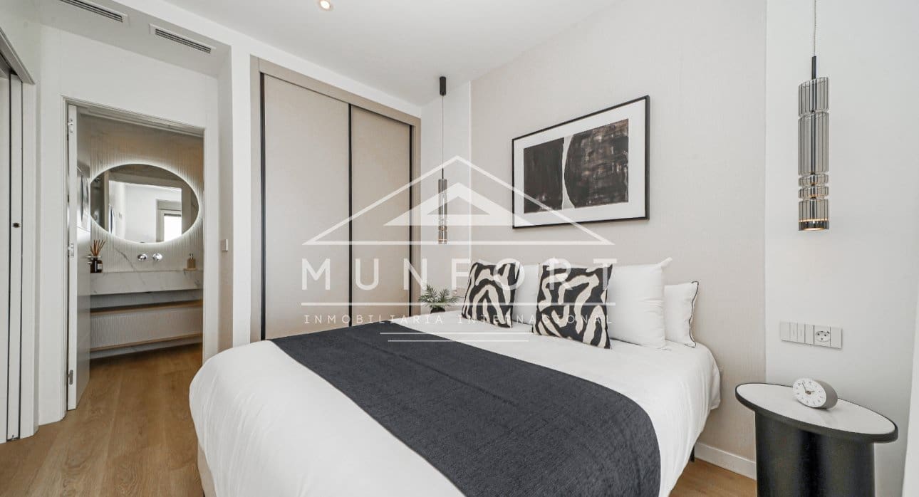 2 makuuhuone Huoneisto myytävänä paikassa La Manga del Mar Menor mukana uima-altaan - 473 000 € (Ref: 9261901)