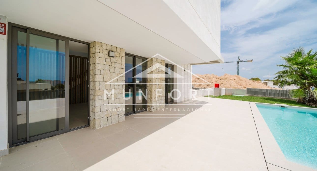 3 slaapkamer Villa te koop in Finestrat met zwembad - € 807.000 (Ref: 9261903)