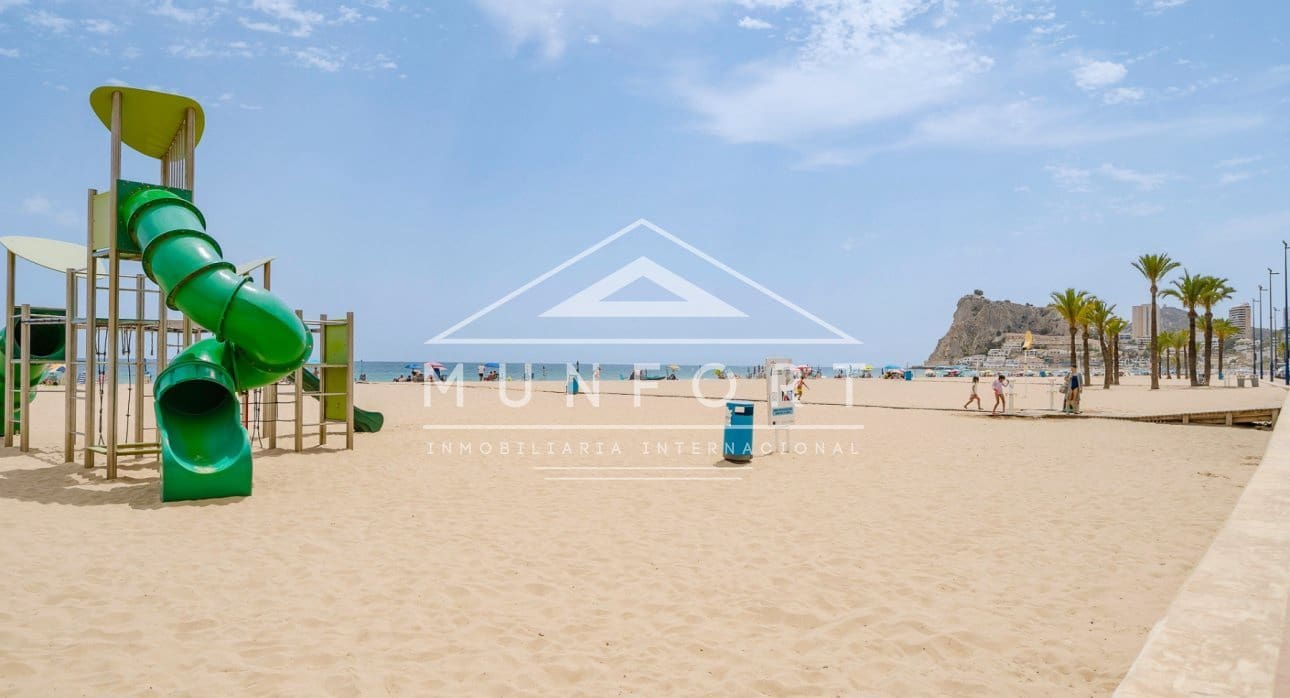 3 slaapkamer Villa te koop in Finestrat met zwembad - € 807.000 (Ref: 9261903)