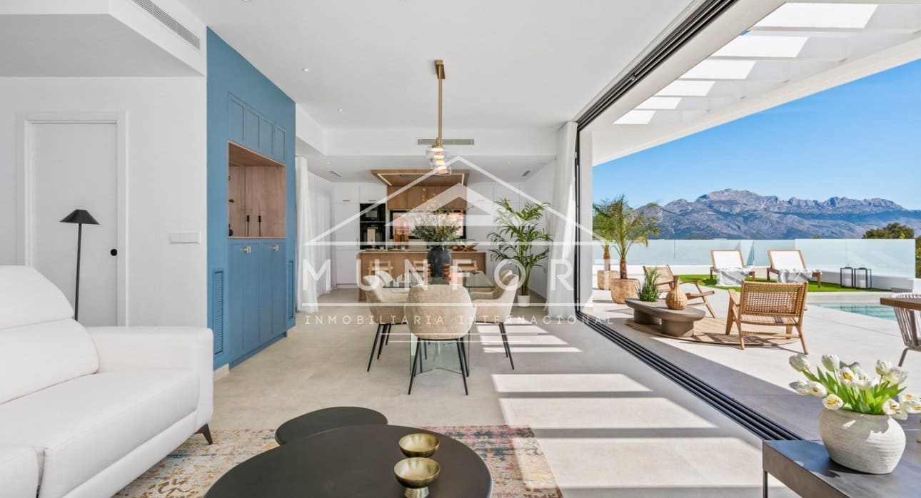 3 bedroom Villa for sale in Polop with pool - € 745,000 (Ref: 9261904)