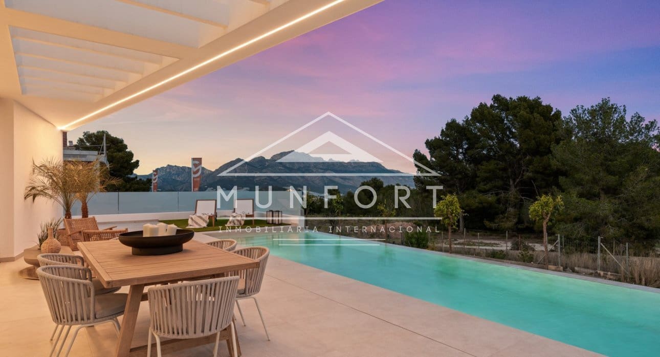 3 bedroom Villa for sale in Polop with pool - € 745,000 (Ref: 9261904)