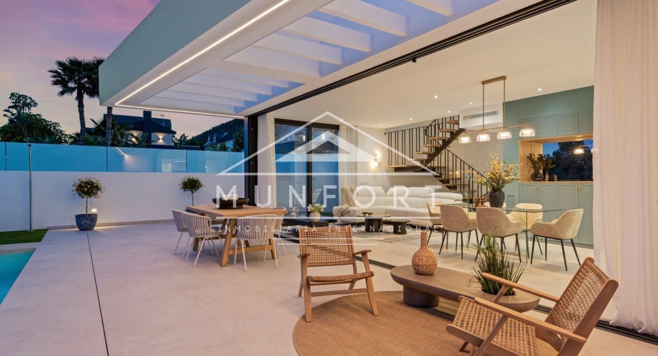 3 bedroom Villa for sale in Polop with pool - € 745,000 (Ref: 9261904)