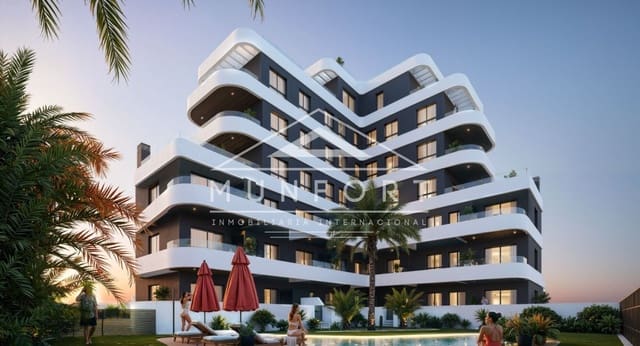 3 quarto Penthouse para venda em Zona Pueblo, Guardamar del Segura com piscina - 690 000 € (Ref: 9262853)