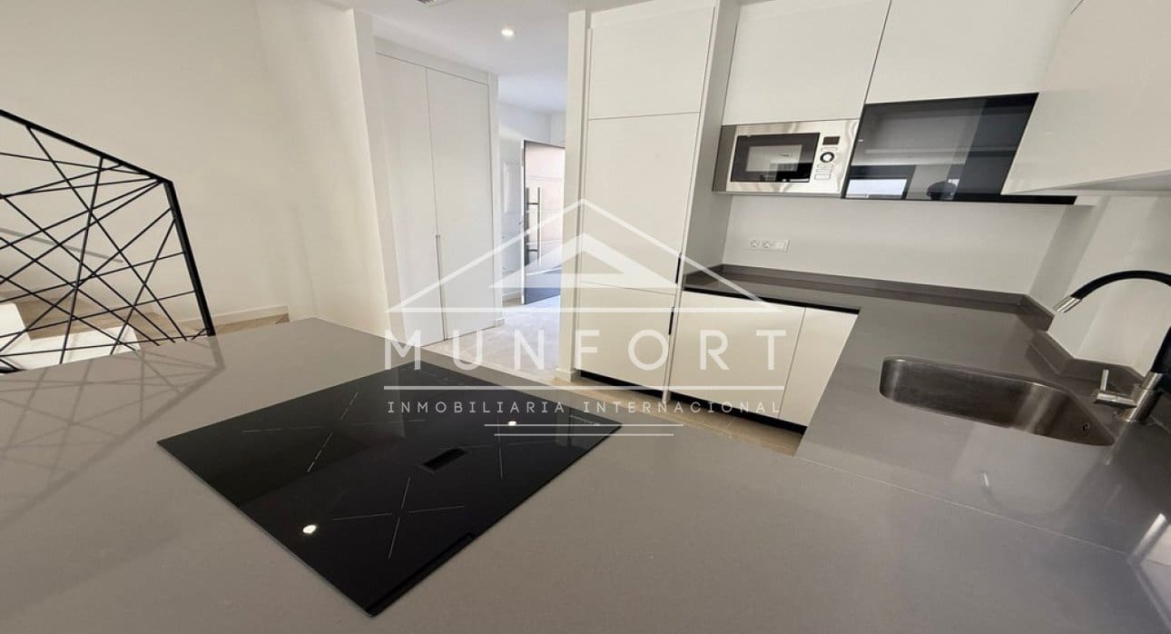 4 soveværelse Villa til salg i Guardamar del Segura med swimmingpool - € 507.000 (Ref: 9263425)