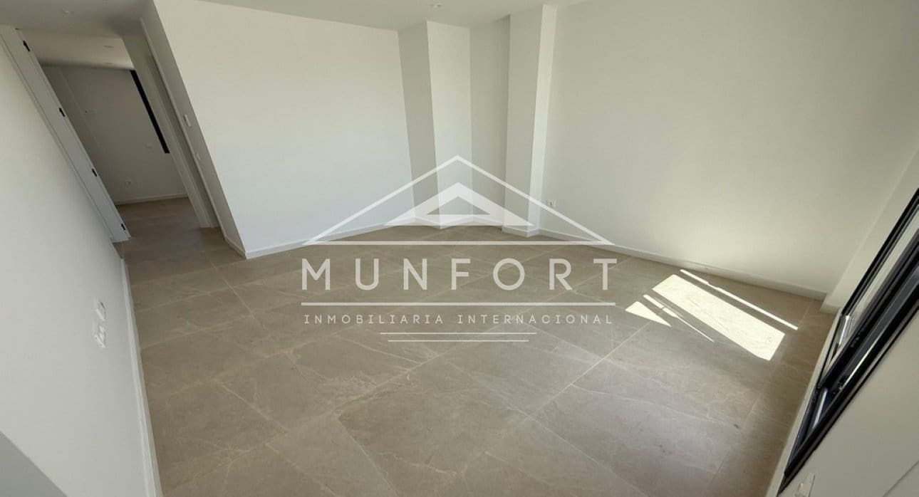 4 soveværelse Villa til salg i Guardamar del Segura med swimmingpool - € 507.000 (Ref: 9263425)