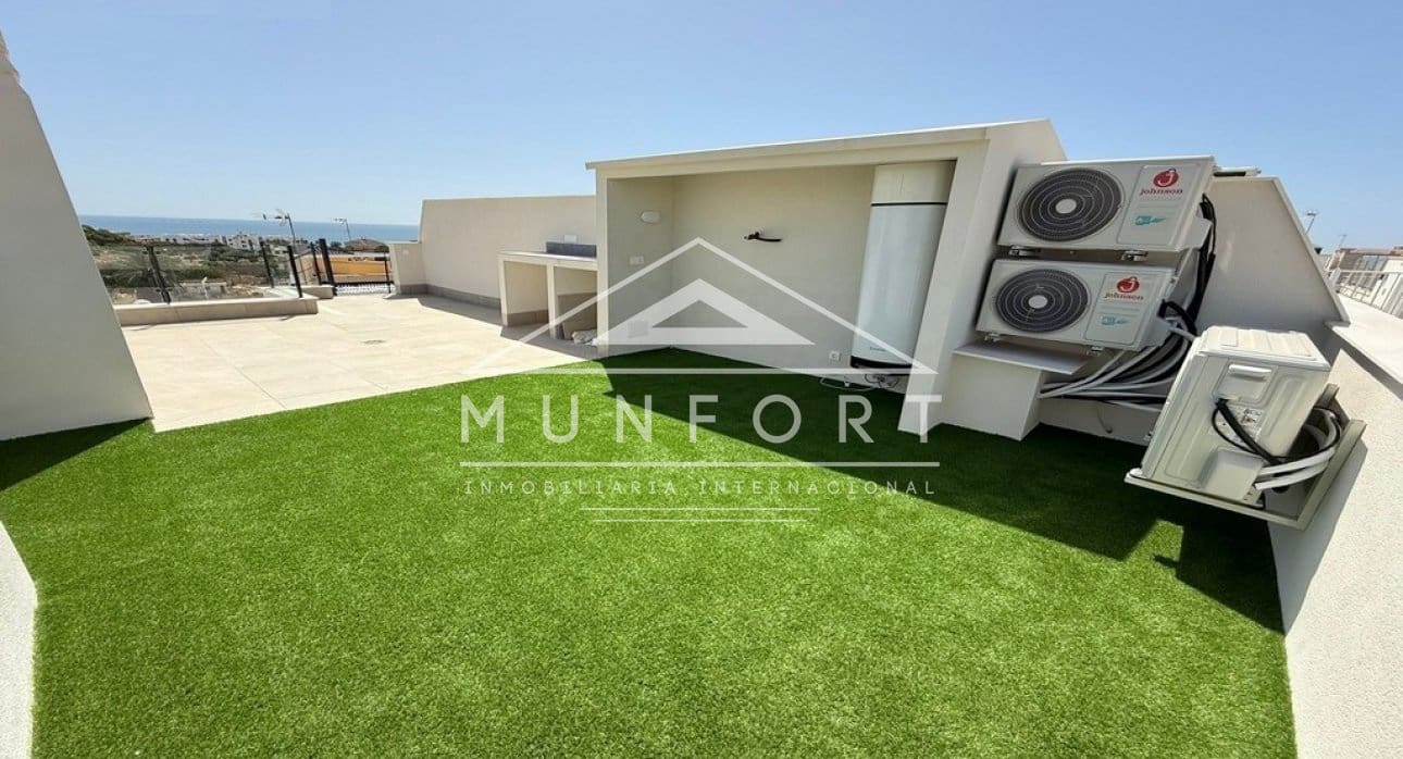 4 soveværelse Villa til salg i Guardamar del Segura med swimmingpool - € 507.000 (Ref: 9263425)