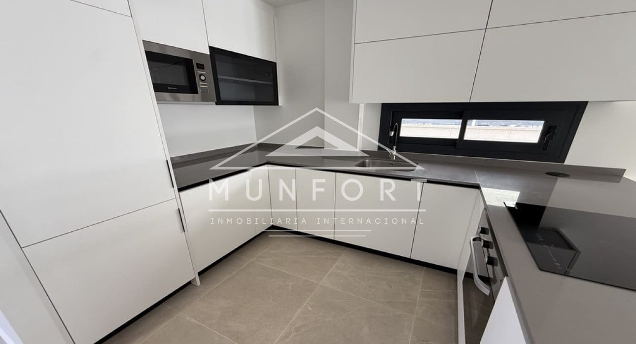 4 soveværelse Villa til salg i Guardamar del Segura med swimmingpool - € 507.000 (Ref: 9263425)