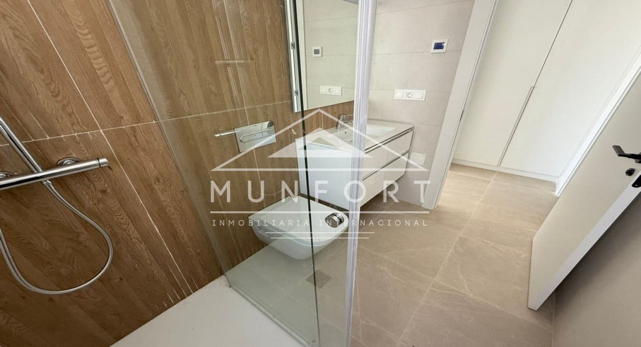 4 soveværelse Villa til salg i Guardamar del Segura med swimmingpool - € 507.000 (Ref: 9263425)