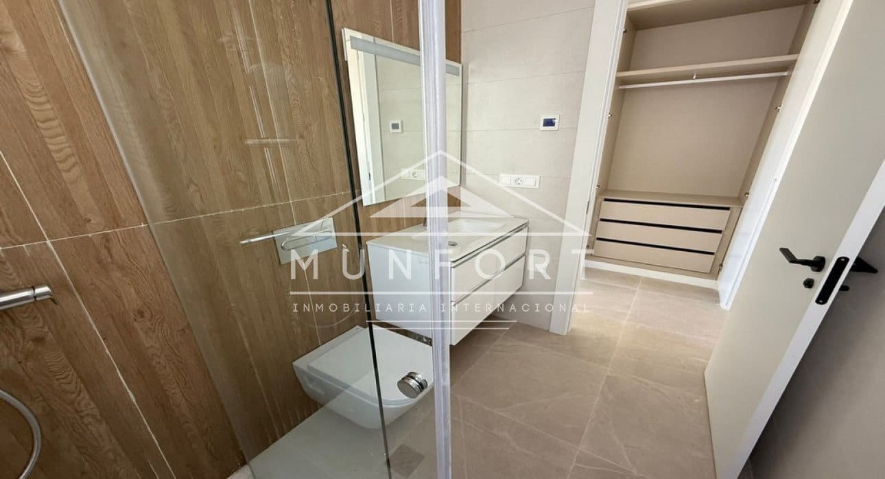 4 soveværelse Villa til salg i Guardamar del Segura med swimmingpool - € 507.000 (Ref: 9263425)