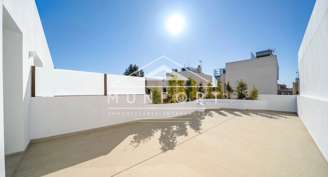 3 bedroom Villa for sale in Rojales with pool - € 399,000 (Ref: 9263427)