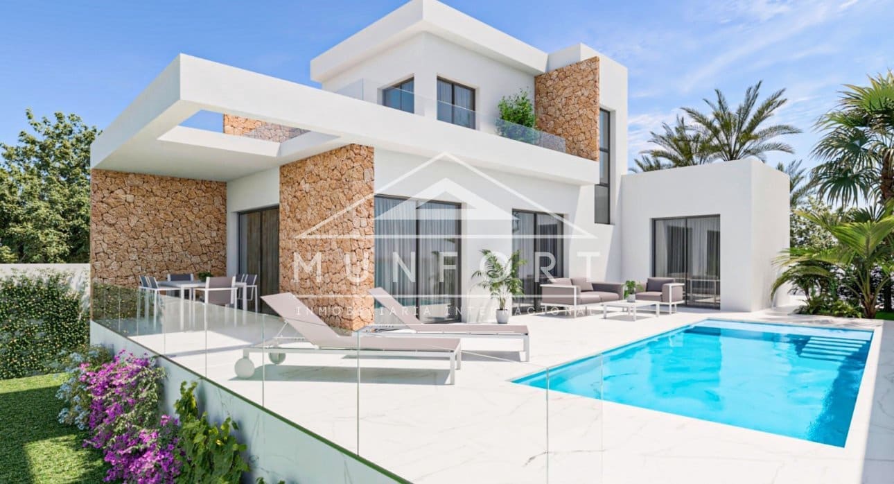 3 bedroom Villa for sale in San Fulgencio with pool - € 800,000 (Ref: 9263430)