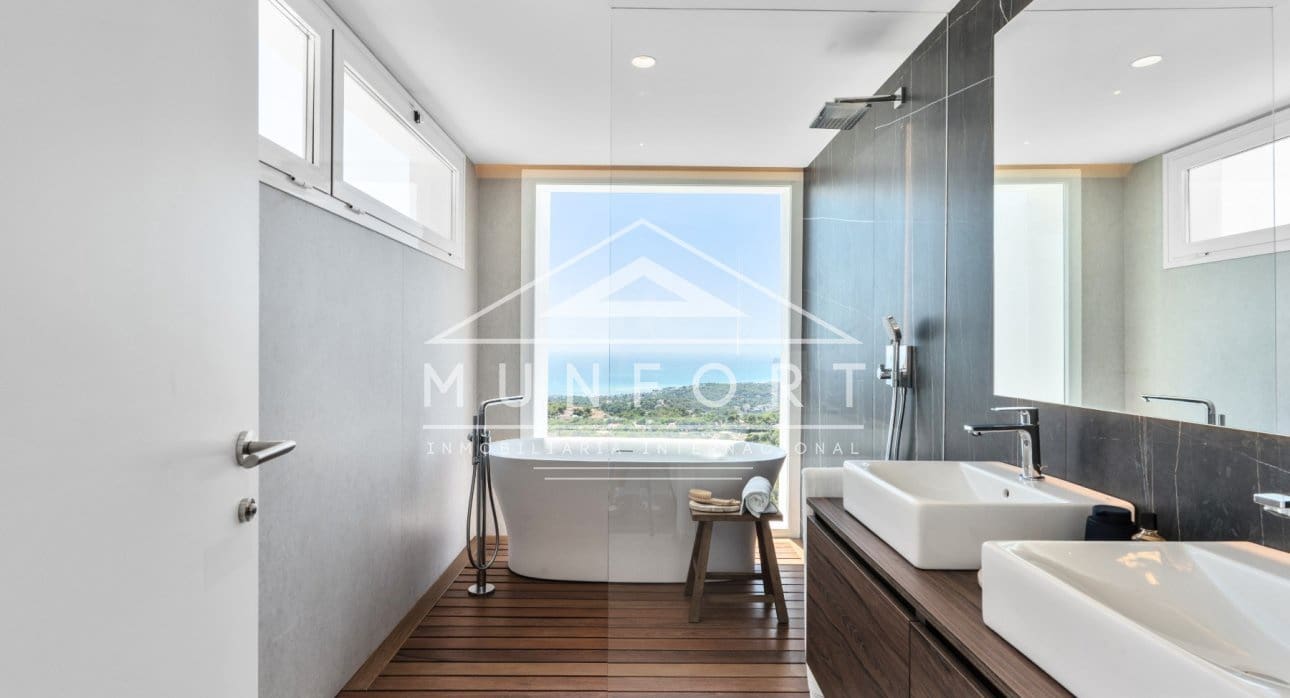 4 sovrum Villa till salu i Altea med pool - 2 146 000 € (Ref: 9267597)