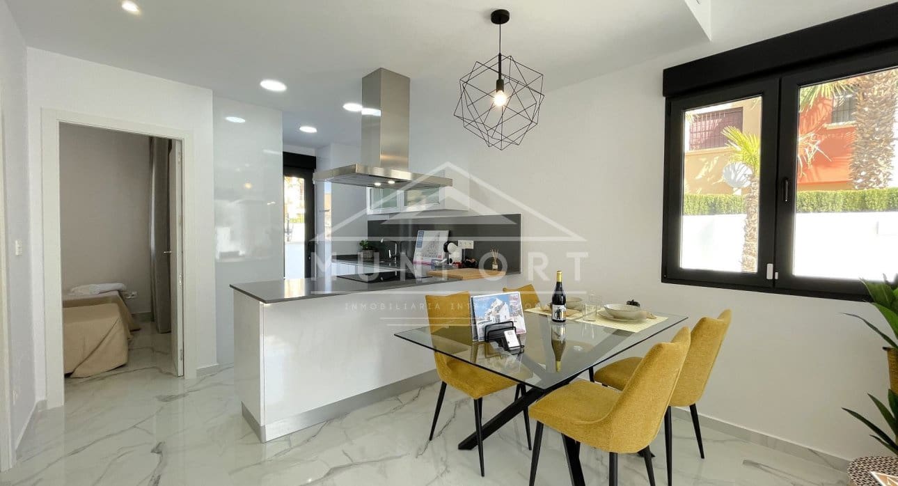 3 bedroom Villa for sale in Torrevieja with pool - € 409,000 (Ref: 9267816)