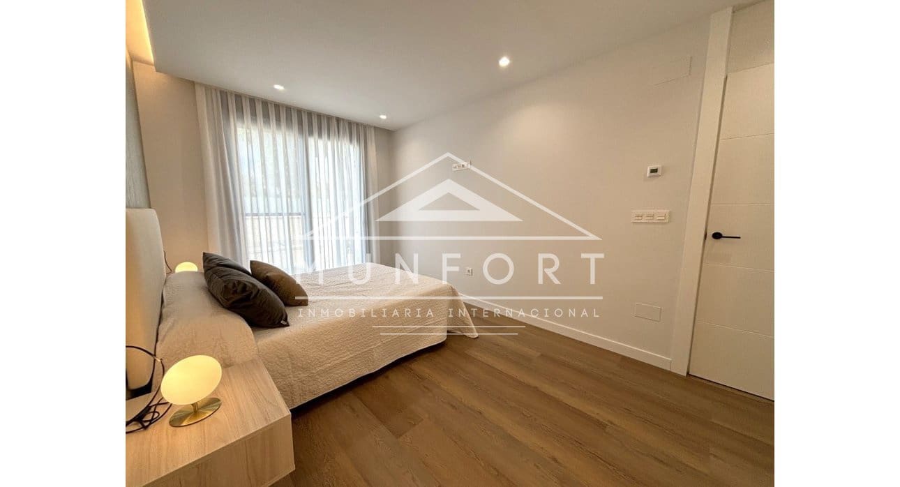 3 chambre Villa/Maison à vendre à Pilar de la Horadada avec piscine - 725 000 € (Ref: 9267822)