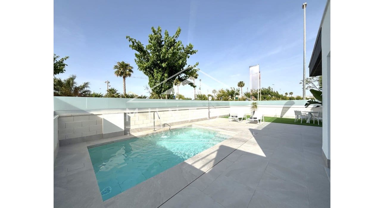 3 chambre Villa/Maison à vendre à Pilar de la Horadada avec piscine - 725 000 € (Ref: 9267822)