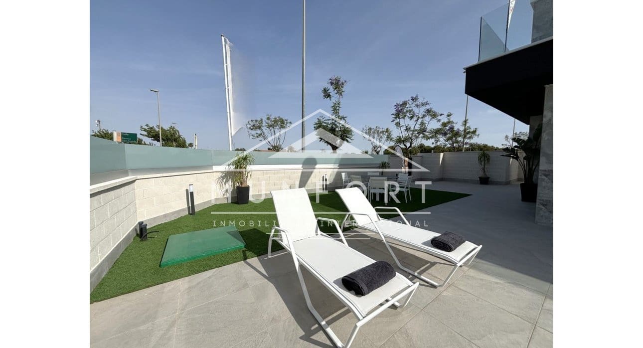 3 chambre Villa/Maison à vendre à Pilar de la Horadada avec piscine - 725 000 € (Ref: 9267822)