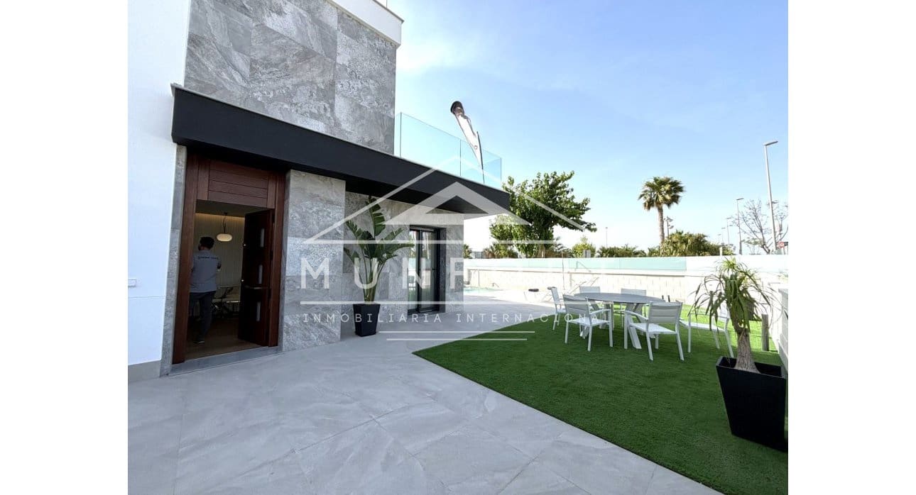 3 chambre Villa/Maison à vendre à Pilar de la Horadada avec piscine - 725 000 € (Ref: 9267822)