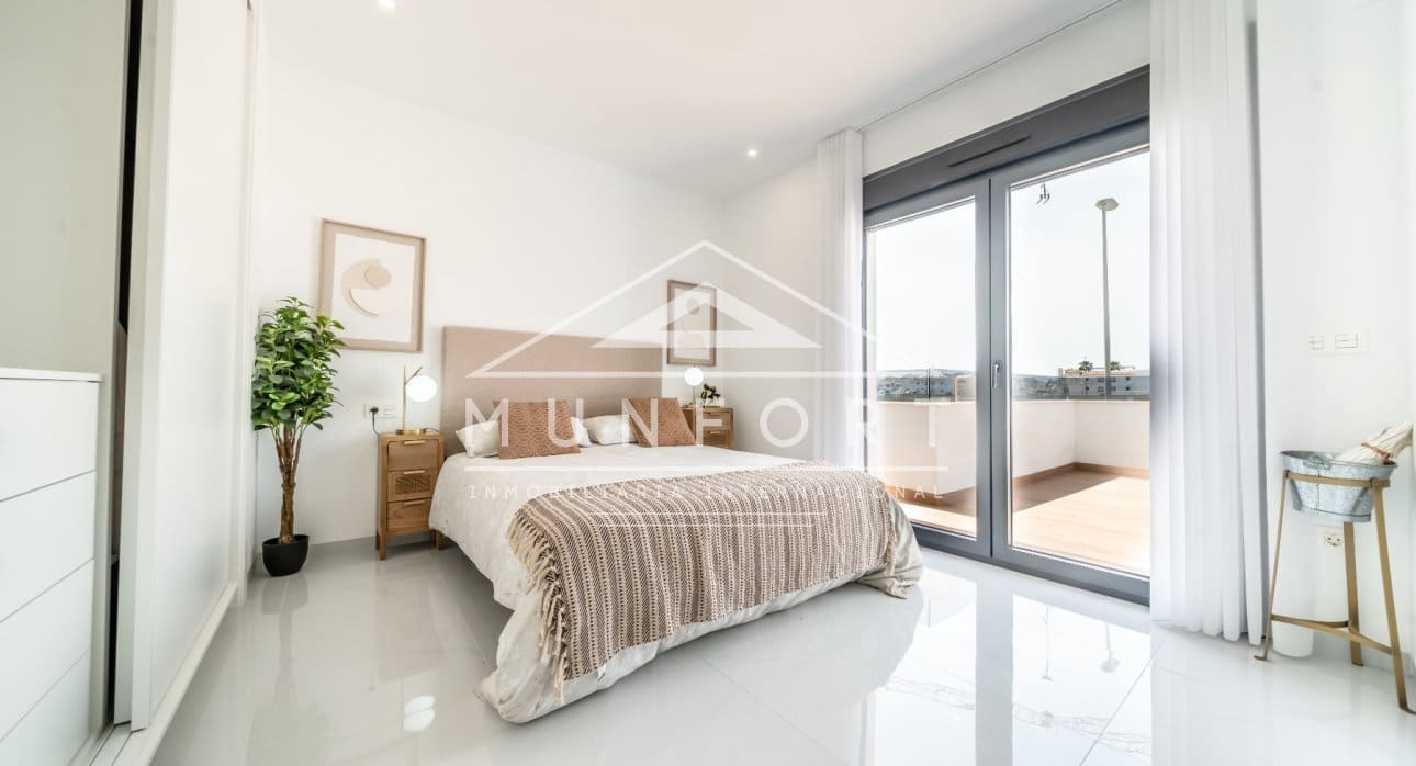 3 Zimmer Villa zu verkaufen in Orihuela mit Pool - 415.000 € (Ref: 9267824)